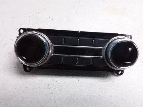 Lincoln NAVIGATOR Rear Temperature Controller (2019) – Genuine OEM