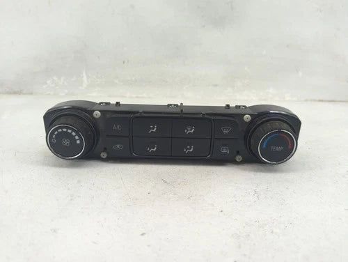 Chevrolet Silverado 2500 HVAC Climate Control Temperature (2017) – Genuine OEM