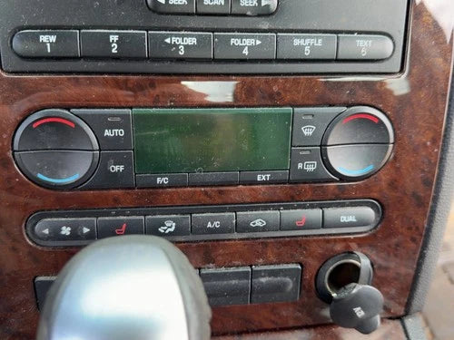 Fivehundred Temperature Control Module In Dash Heater A/C Head Unit (2005–2007) – Genuine OEM