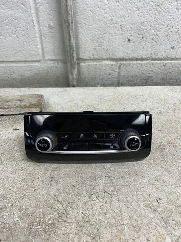 BMW M5 Rear Dual Zone Automatic Temperature Controller (2019) – Genuine OEM
