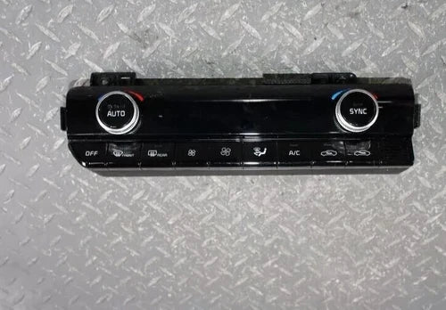 Kia K5 HVAC Climate Control (2021) – Genuine OEM