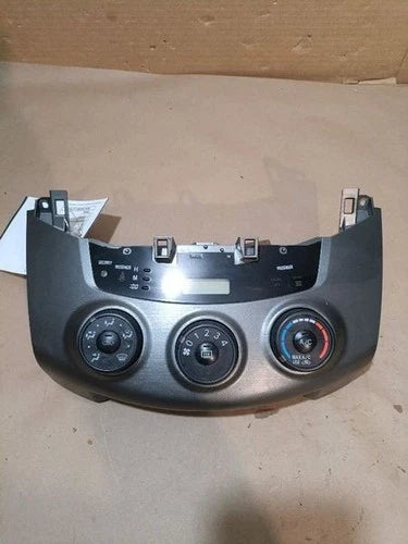 Toyota RAV4 A/C Heater Manual Climate Control Unit (2006–2012) – Genuine OEM