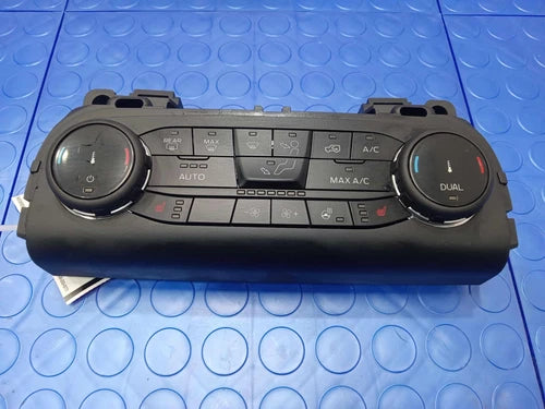 Ford Bronco Sport Automatic Climate Control Panel (2021–2024) – Genuine OEM
