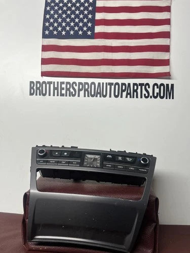 Hyundai Genesis Temperature Control Unit W/ Bezel (2015) – Genuine OEM