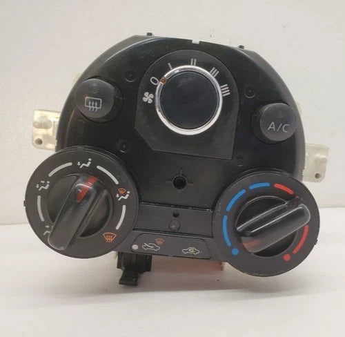 Nissan Versa HVAC Climate Control (2015–2019) – Genuine OEM