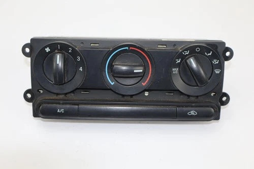 Ford F-250 F-350 SD A/C Climate Control 19980-DZU7A (2008–2010) – Genuine OEM