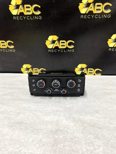 Dodge Grand Caravan Front Climate Control Assembly (2011–2020) – Genuine OEM