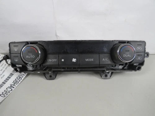 Nissan Maxima Front Automatic HVAC Climate Control (2016–2023) – Genuine OEM