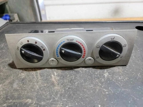 Toyota Tacoma HVAC Climate Control (2005–2010) – Genuine OEM