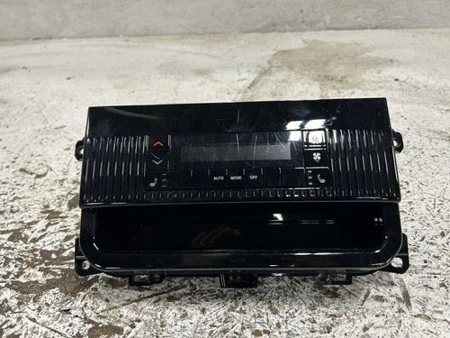 Jeep WAGONEER Rear Automatic Temperature Controller (2022) – Genuine OEM