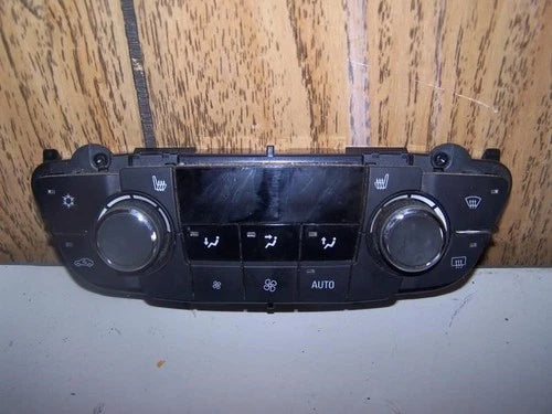 Buick Regal A/C Climate Control Panel CJ2 (2011–2013) – Genuine OEM