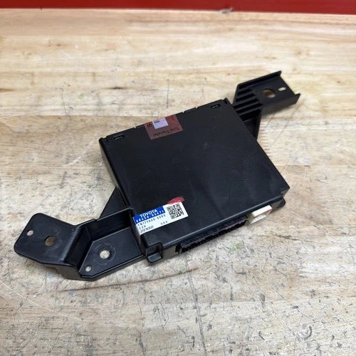 Toyota Camry Temperature Control Module (2015–2017) – Genuine OEM