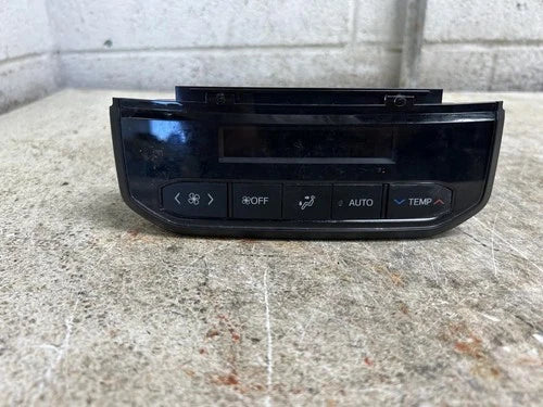 Toyota HIGHLANDER Rear Automatic Temperature Controller (2021) – Genuine OEM
