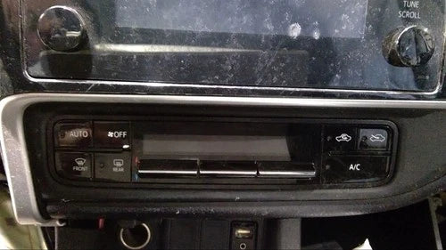 Toyota Corolla Used Auto Temperature Control Unit 86000 Miles (2018) – Genuine OEM