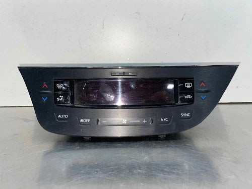 Toyota Avaoln Front Heater A/C Climate Control (2014) – Genuine OEM