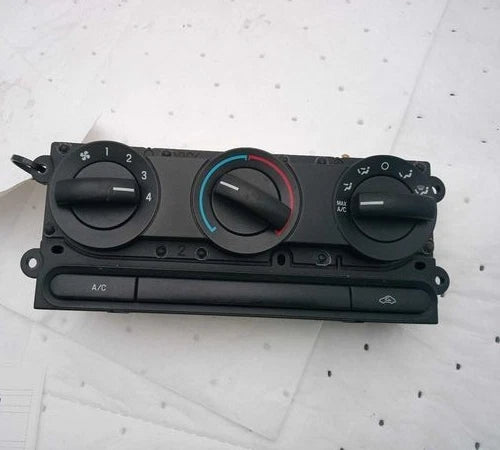 Ford F-150 HVAC Climate Control Manual (2004–2008) – Genuine OEM