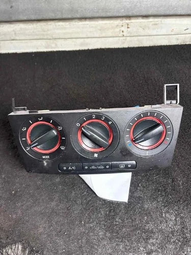 Mazda 3 HVAC Climate Control 2.3L A/C - Used (2004–2006) – HVAC Replacement Part