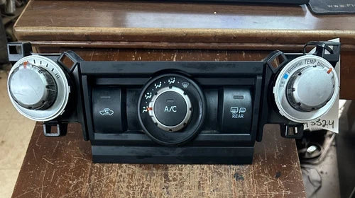 Toyota 4Runner HVAC Climate Control Manual (2014–2022) – Genuine OEM