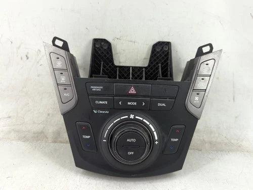 Hyundai Santa Fe HVAC Climate Control Temperature (2013–2016) – Genuine OEM