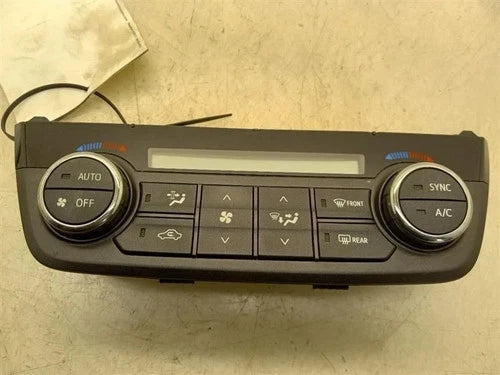 Toyota RAV4 A/C Heater Automatic Climate Control (2016–2018) – Genuine OEM
