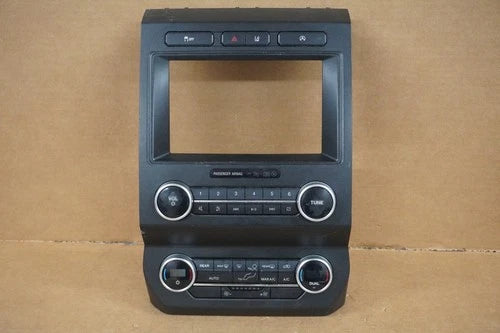 Ford Expedition A/C Heat Climate Control (2020–2021) – Genuine OEM