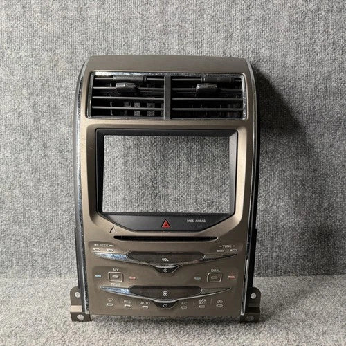 Lincoln MKX Radio HVAC Climate Control Panel Bezel (2011–2015) – Genuine OEM
