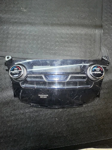 Nissan MURANO A/C Controller temperature control 275005AA1B (2015) – Genuine OEM