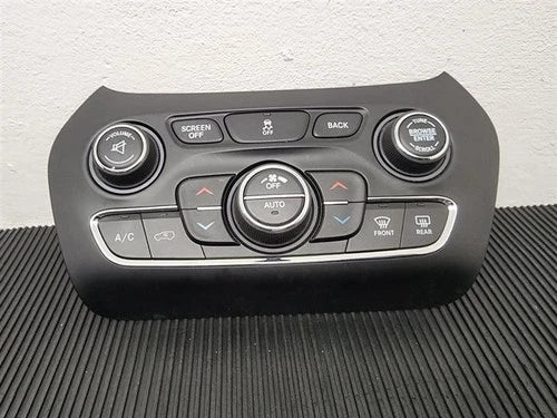 Jeep Cherokee Auto Climate Control (2015–2018) – Genuine OEM