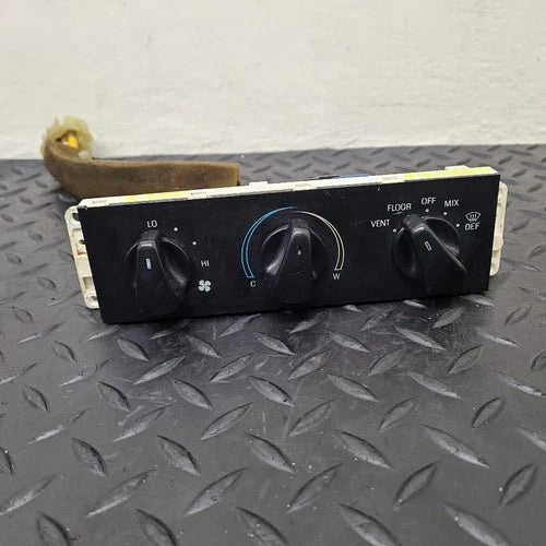 Ford F150 F250 F350 Climate Control Unit W/A/C (1995–1997) – Genuine OEM