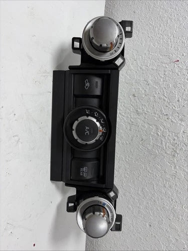 Toyota 4Runner TRD PRO Manual Temperature A/C Heat Climate Control (2017) – Genuine OEM