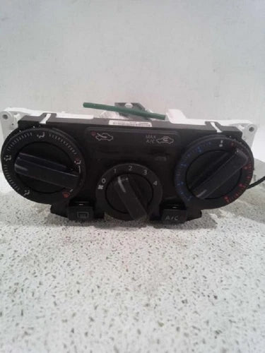 Nissan Versa Hatchback Manual HVAC Climate Control (2010–2012) – Genuine OEM