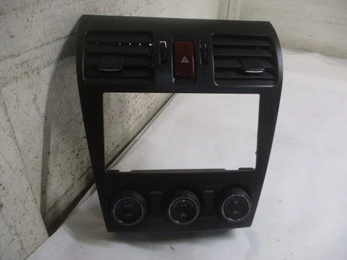 Subaru Forester Automatic Climate HVAC Climate Control (2014–2015) – Genuine OEM