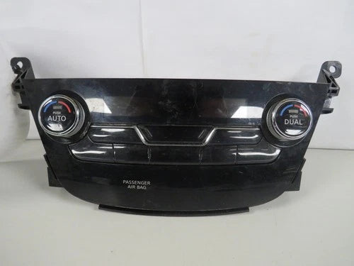 Nissan Murano Front Automatic HVAC Climate Control (2017–2024) – Genuine OEM
