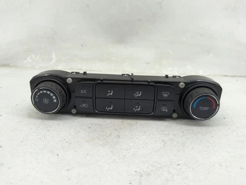 Chevrolet Silverado 1500 HVAC Climate Control Temperature (2015) – Genuine OEM