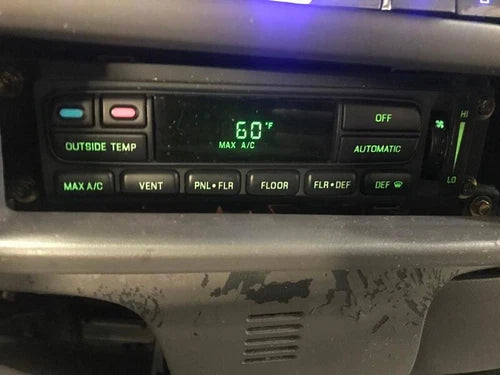 04 Ford F-150 Dash Heater A/C Climate Control (2002–2003) – Genuine OEM