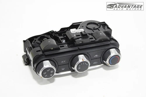 Nissan KICKS DASH HVAC Climate Control SWITCH (2025) – Genuine OEM