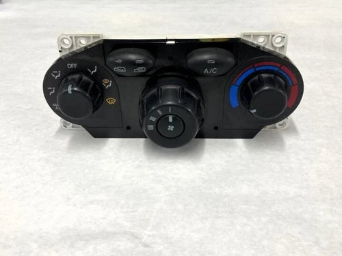 Hyundai Santa Fe Manual Climate Control Heater A/C (2003–2006) – HVAC Replacement Part