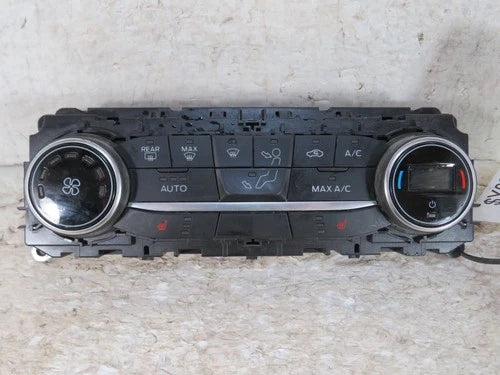 Ford EcoSport Front Automatic HVAC Climate Control (2021–2022) – Genuine OEM