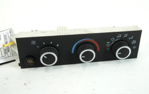 Chevrolet Express 3500 A/C Heat Climate Control (2008–2024) – Genuine OEM