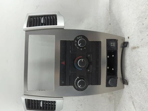 Jeep Grand Cherokee HVAC Climate Control Temperature (2007–2010) – Genuine OEM