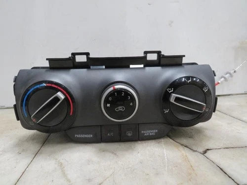 Hyundai Kona Heater A/C Climate Control (2018–2021) – Genuine OEM