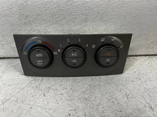 Subaru Forester AUTO climate A/C heat temperature unit control panel (2004) – Genuine OEM
