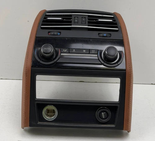 BMW 750i Rear Climate Control Air Vent w/ Bezel Trim (2009–2015) – Genuine OEM