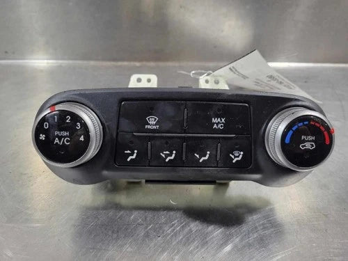 Hyundai Tucson HVAC Climate Control (2010–2013) – Genuine OEM | Ref SKU-8238