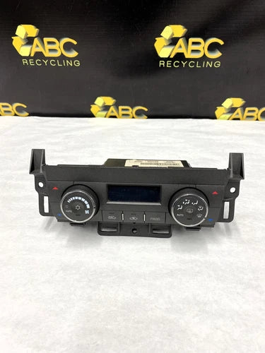 Buick Lucerne Climate Control ID 15892086 (2007–2011) – Genuine OEM