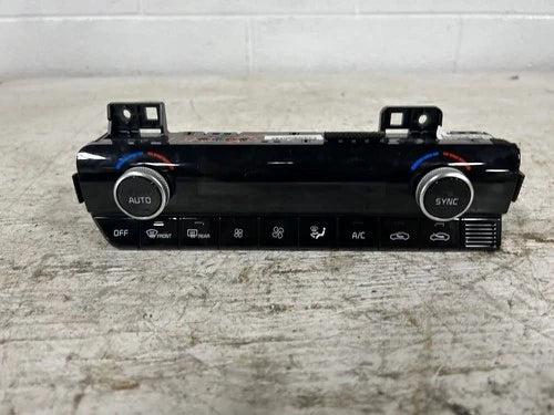 Kia K5 Dual Zone Automatic Temperature Controller (2022) – Genuine OEM
