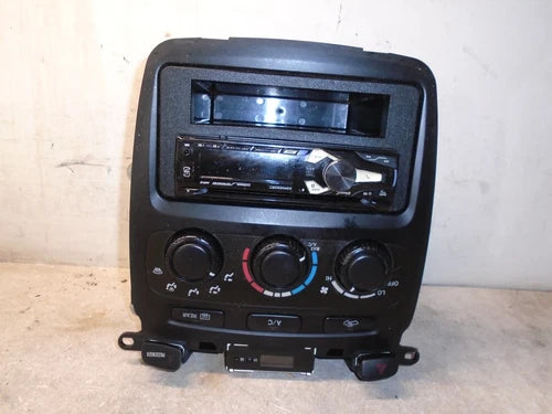 Toyota Highlander HVAC Climate Control Radio (2006–2007) – Genuine OEM