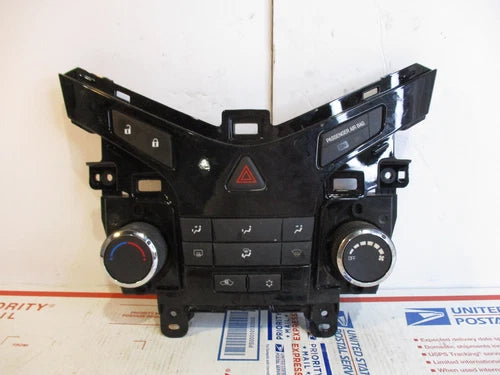 Chevy Cruze 1.8 HVAC Climate Control Temperature Fan Rear Defroster (2014) – HVAC Replacement Part | Ref SKU-1353