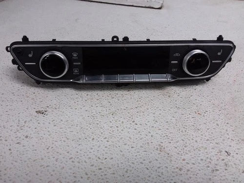 Audi S4 Front Dual Zone Automatic Temperature Controller (2023) – Genuine OEM