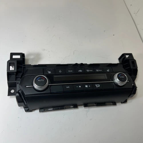 Mazda CX-9 Heater A/C Temperature Climate Controls TD7H61190 (2023) – Genuine OEM